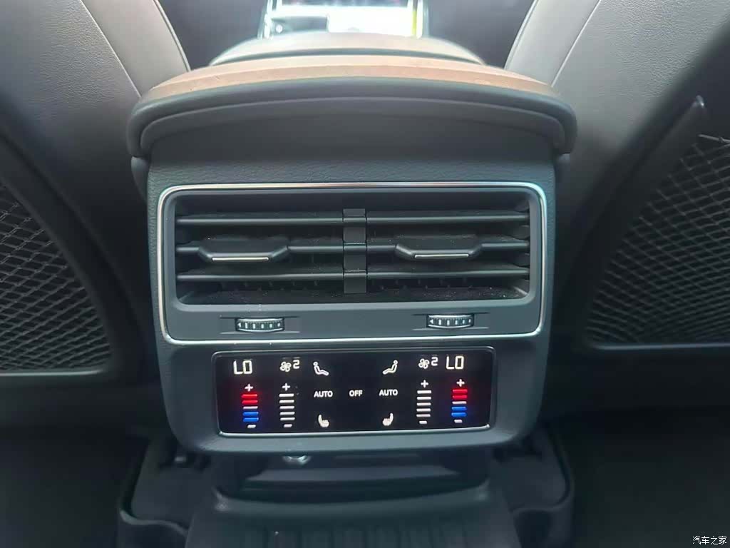 Audi Q8, 2020 18