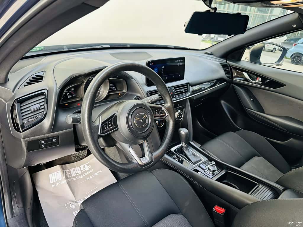 Mazda CX-4, 2021 9