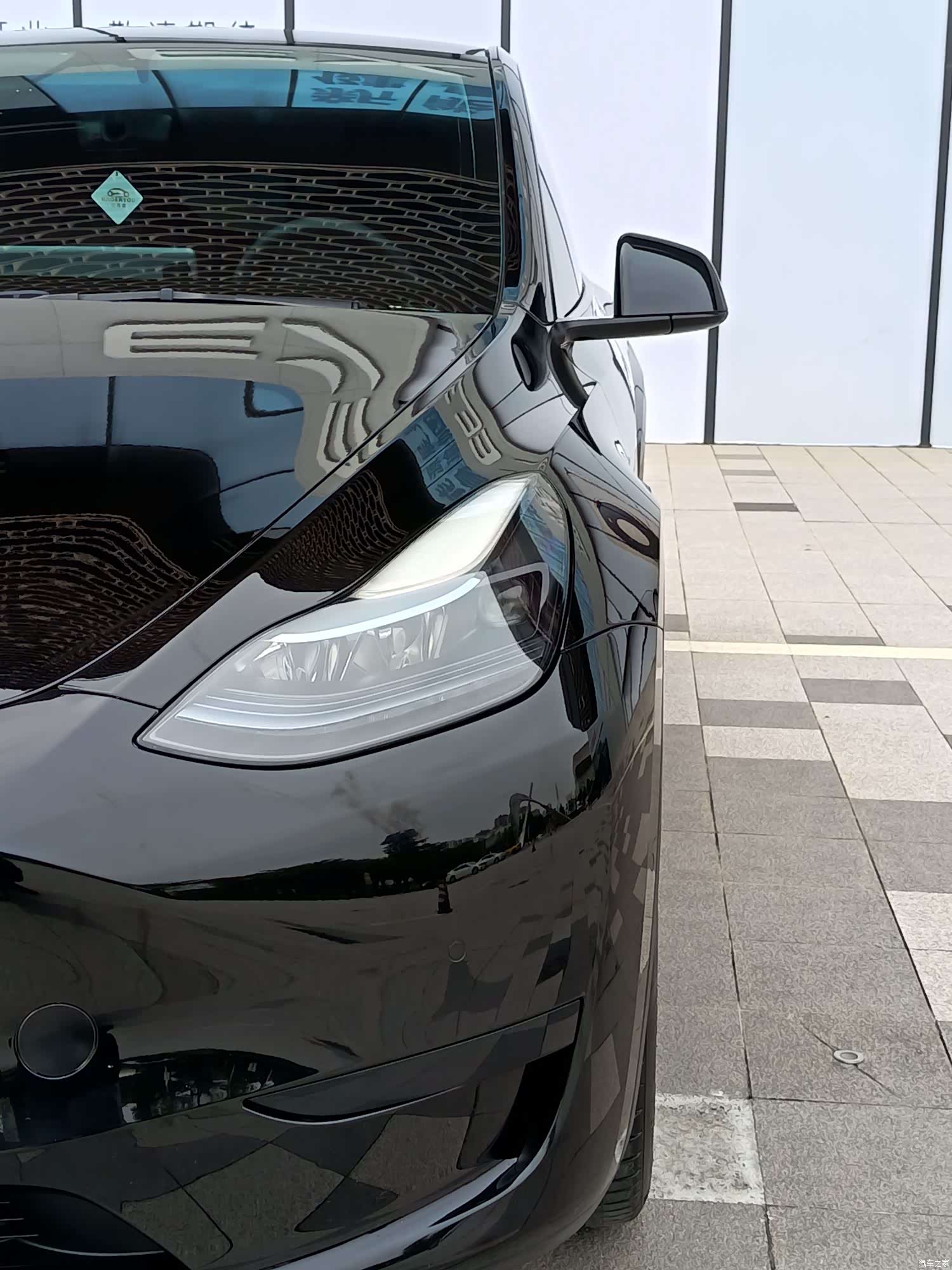 Tesla Model Y, 2024 18