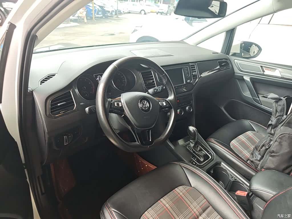 Volkswagen Golf, 2017 10