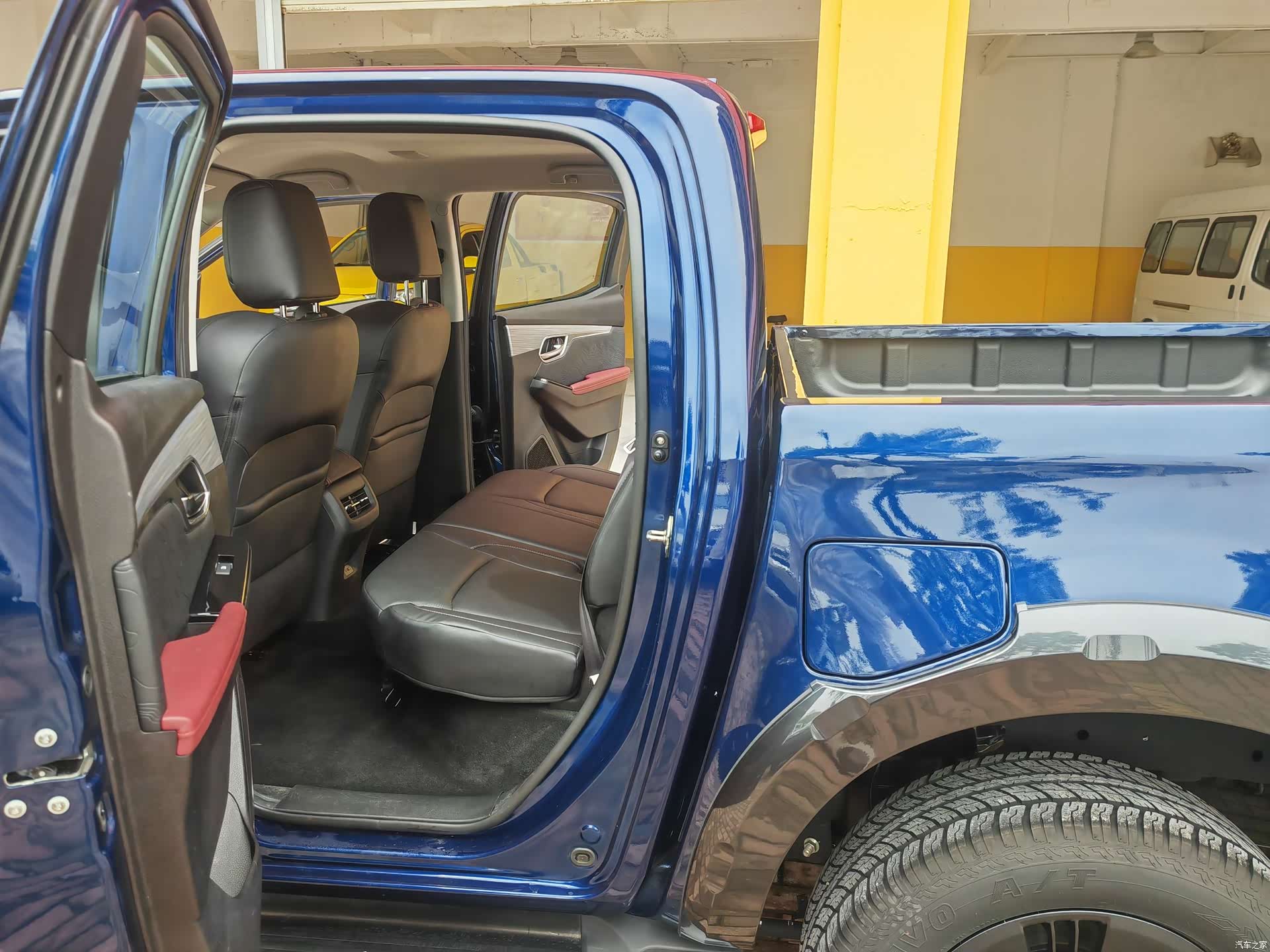 JiangXiWuShiLing D-MAX, 1900 12
