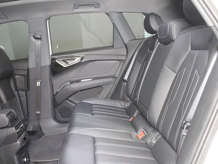 Audi Q4 e-tron 2024 40 e-tron chuang xing ban