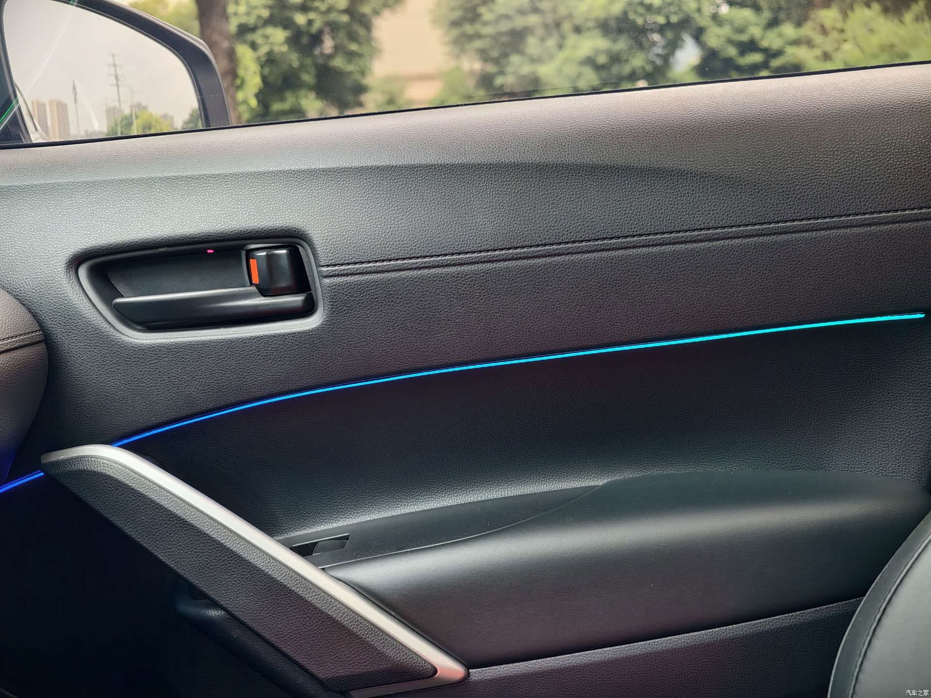 Toyota Frontlander, 2023 14