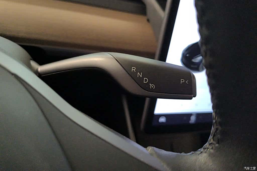 Tesla Model 3, 2020 16
