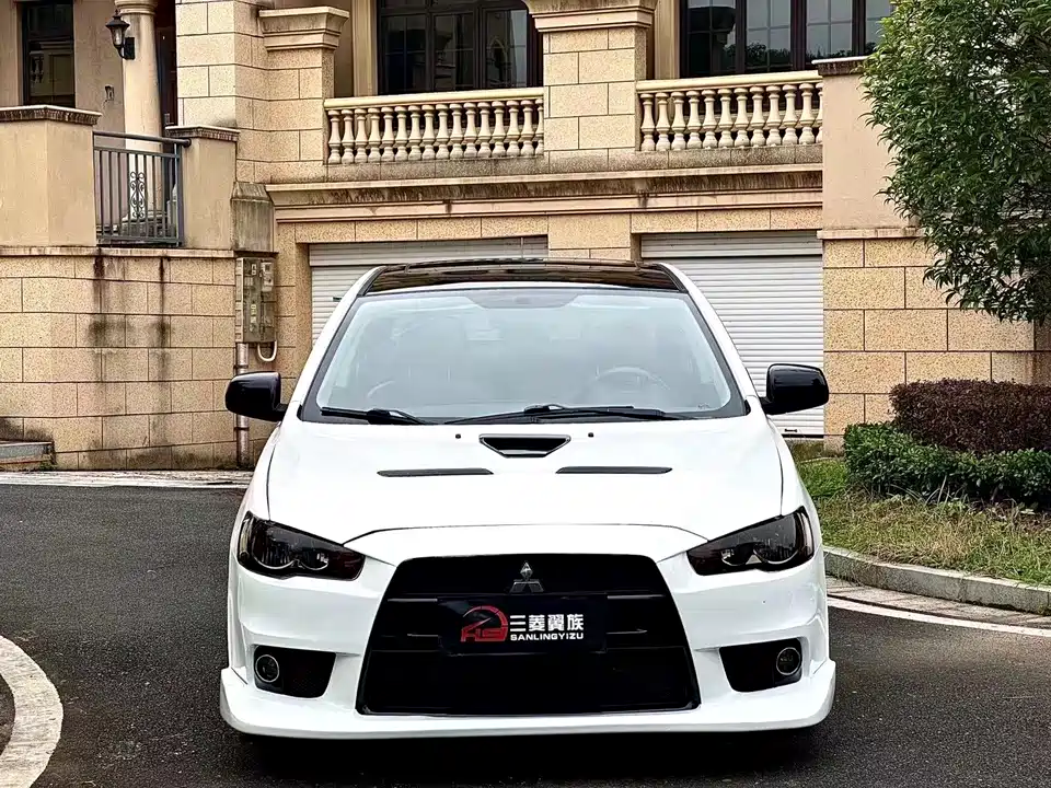Mitsubishi Wing God