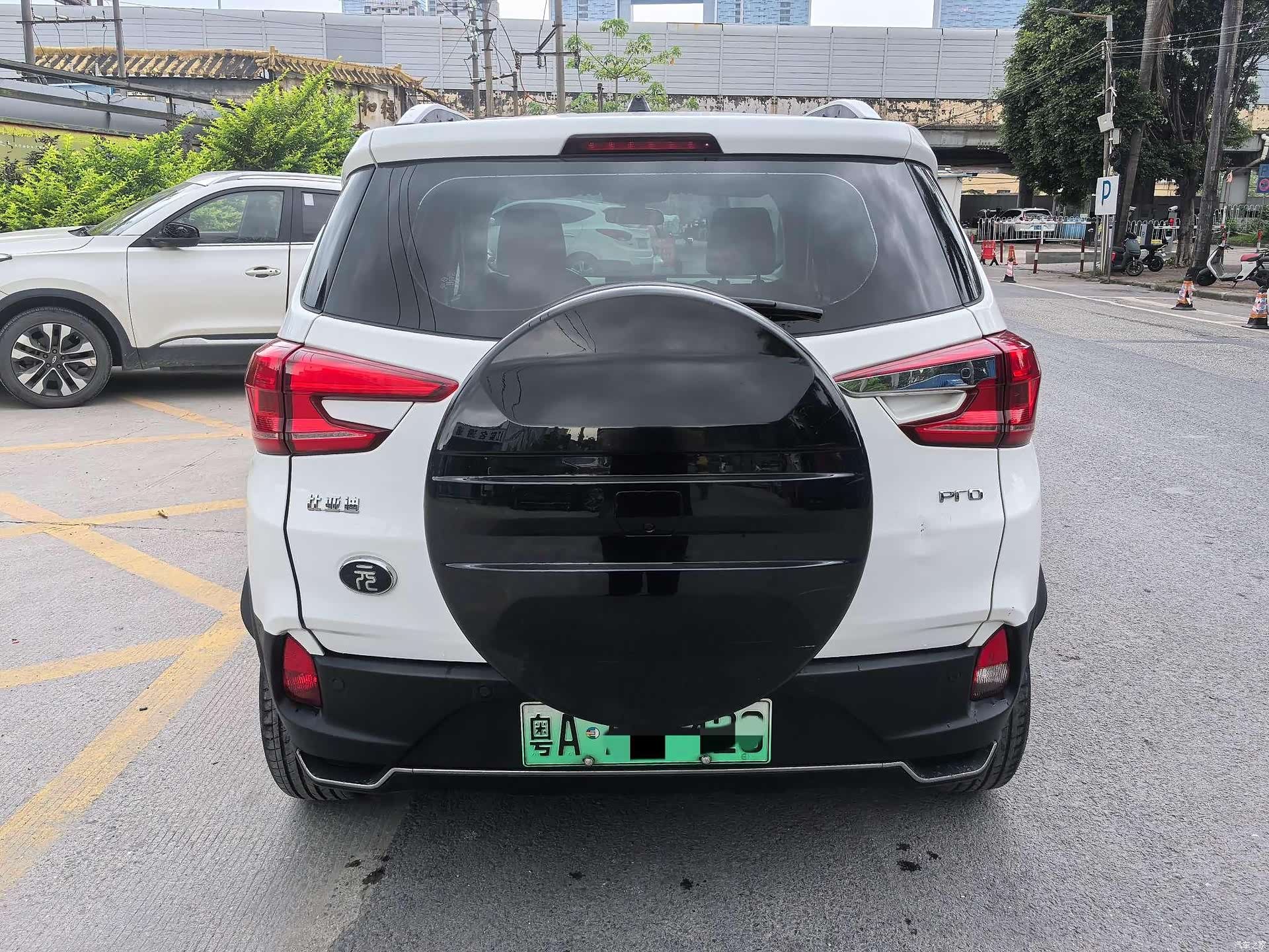 BYD Yuan, 2022 4
