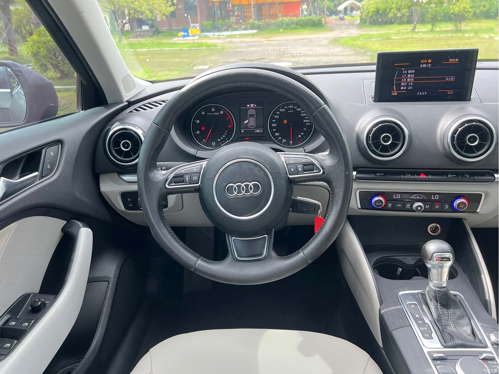 Audi A3, 2015 10