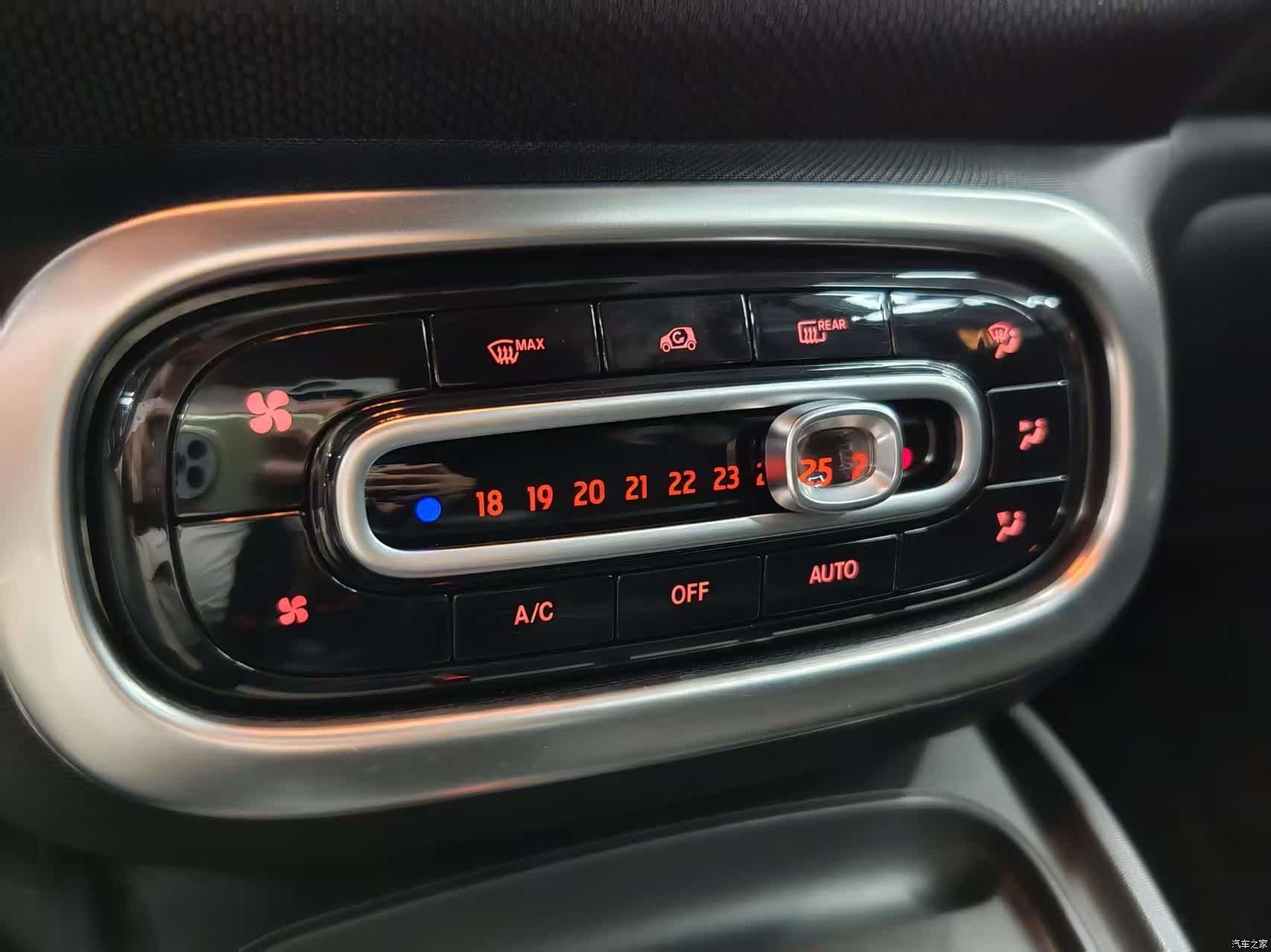 Smart Fortwo, 2016 23