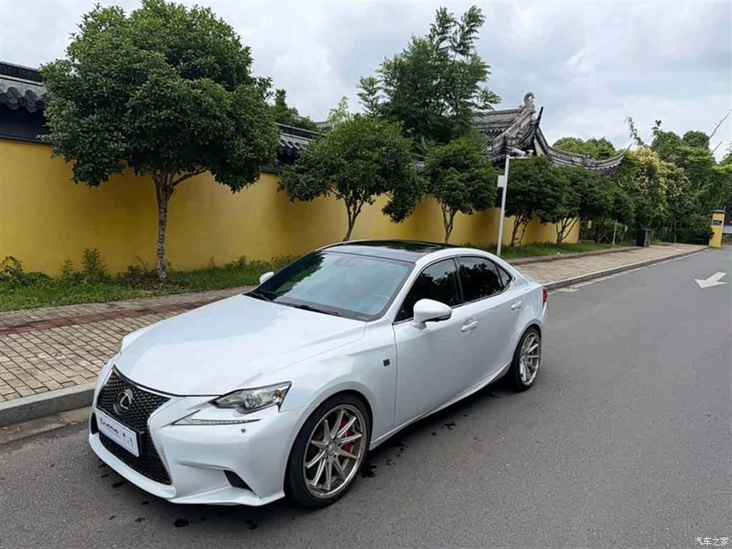 Lexus IS, 2014 2