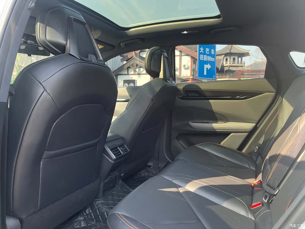 Changan UNI-V, 2022 18