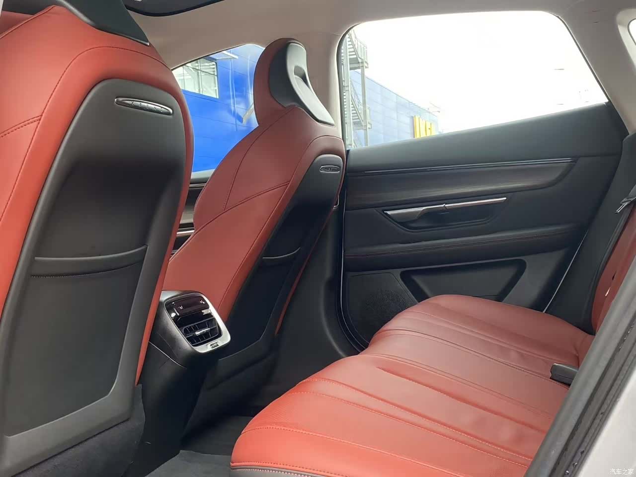 Xpeng P7, 2021 6