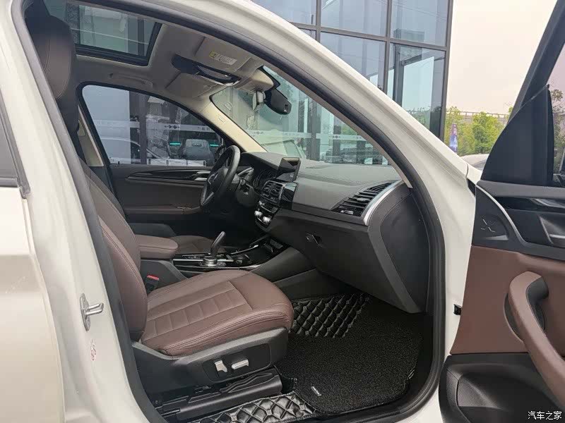 BMW X3, 2019 все фото
