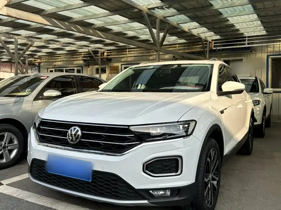 Volkswagen T-ROC exploring Songs