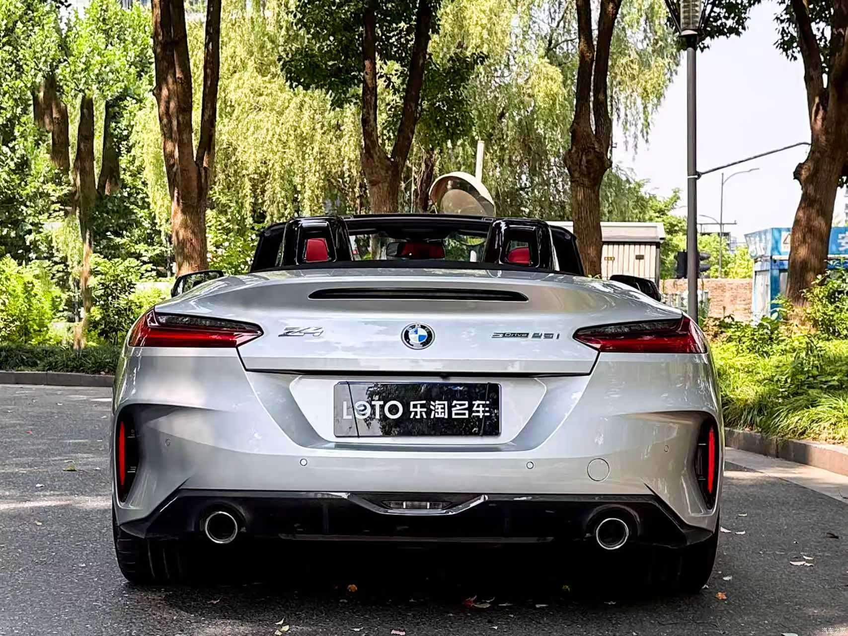 BMW Z4, 2023 все фото