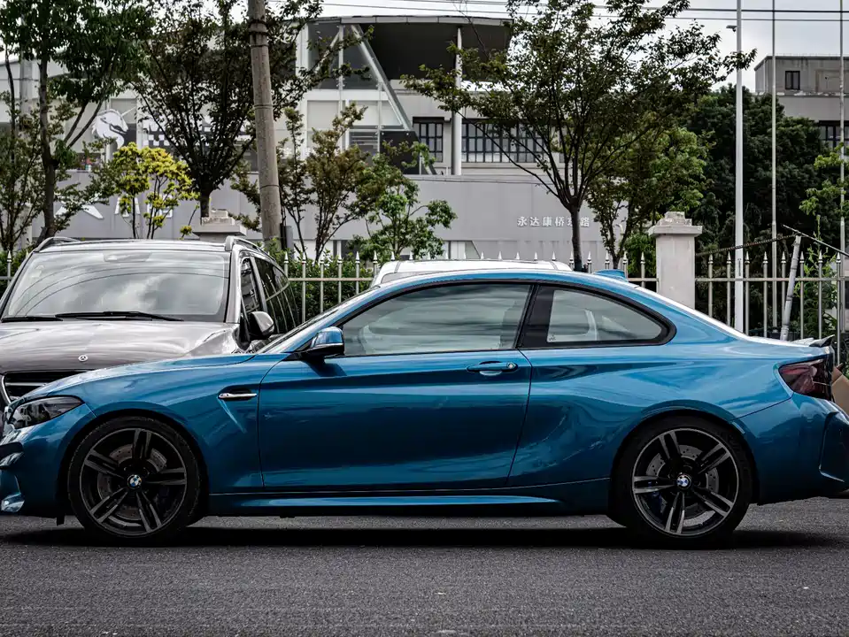 BMW M2