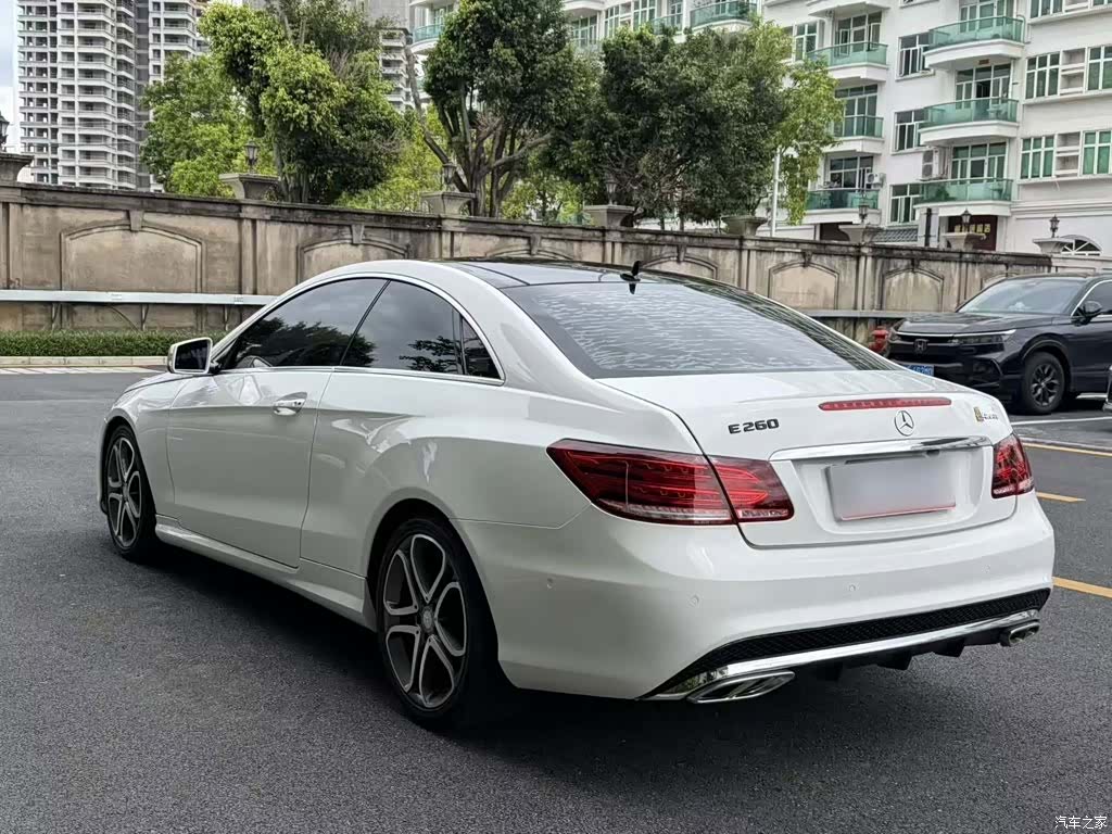 Mercedes-Benz E-Class, 2016 24