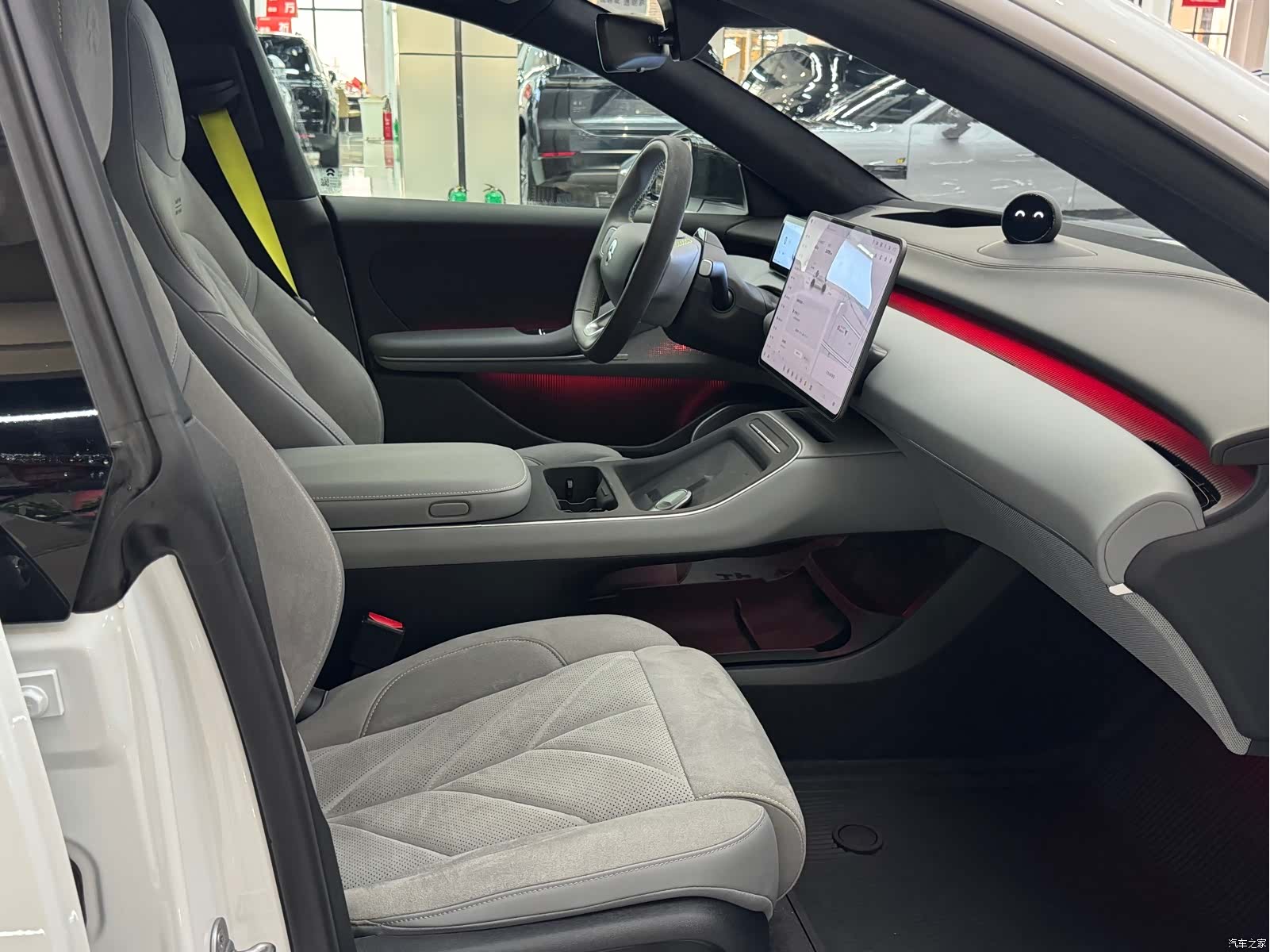 NIO ET5, 2025 10