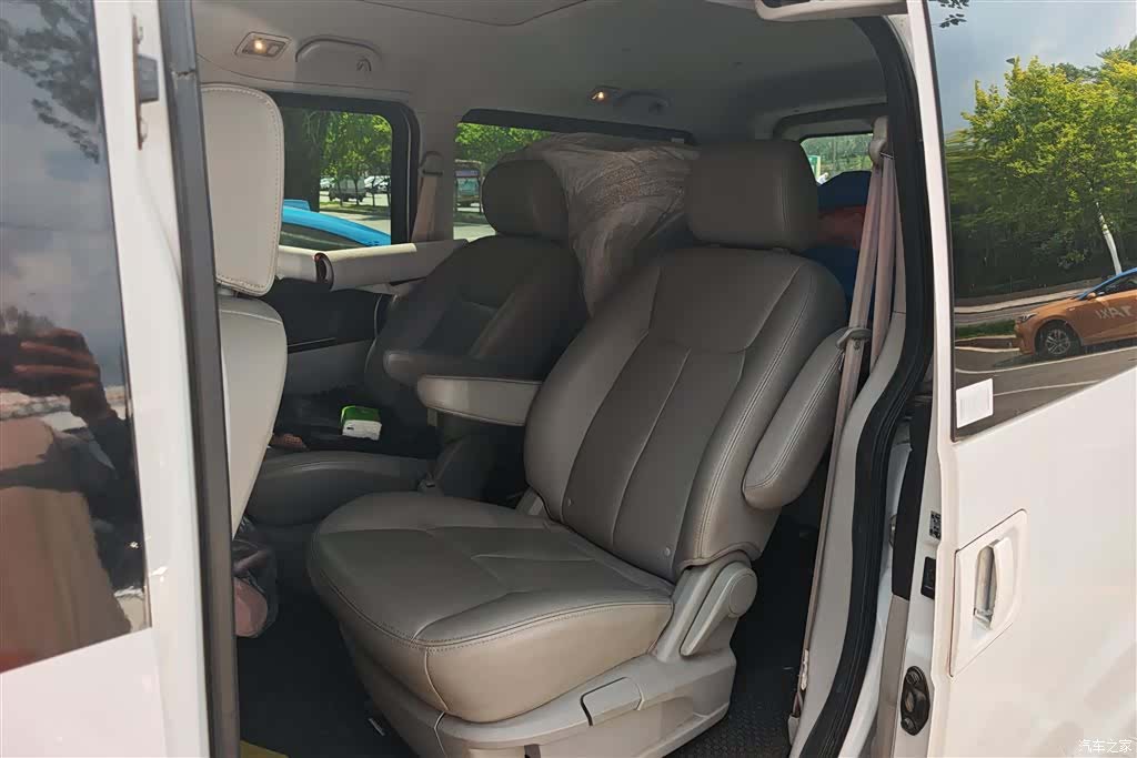 JAC M5, 2015 10
