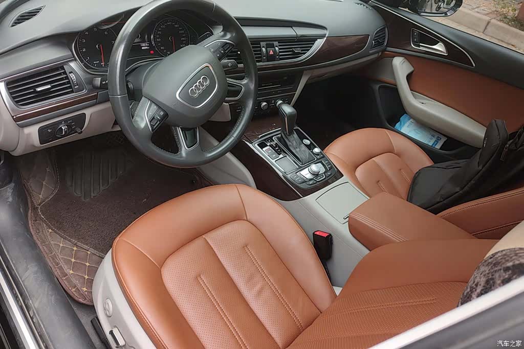 Audi A6L, 2016 12