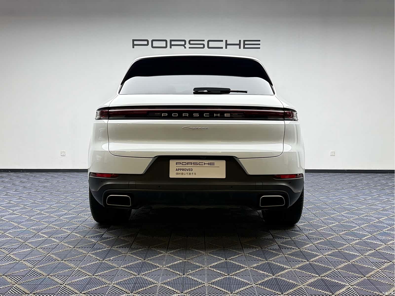 Porsche Cayenne, 2023 9