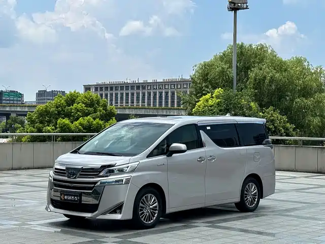 Toyota Vellfire 2020 — купить из Китая под заказ