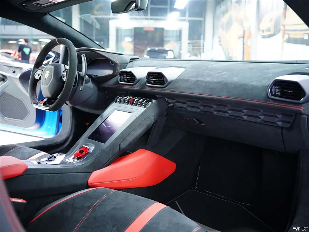 Lamborghini Huracán, 2024 48