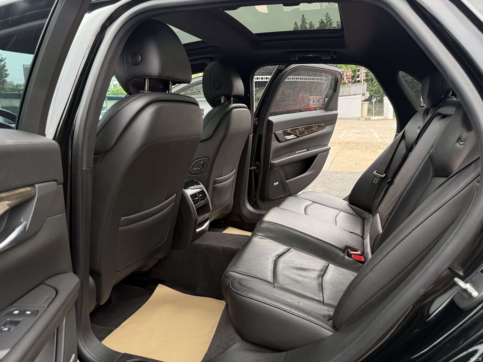 Cadillac CT6, 2017 все фото