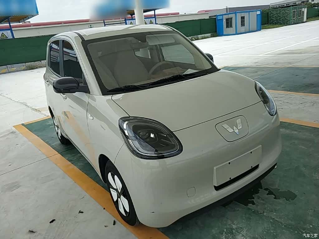 Wuling MINIEV, 2025 4