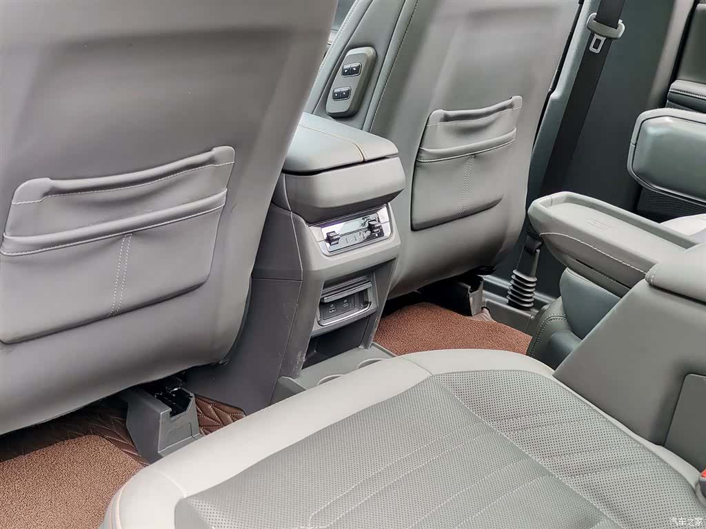 Ford Edge L, 2023 9