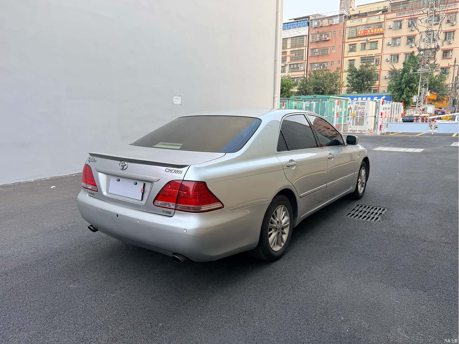 Toyota Crown, 2006 9