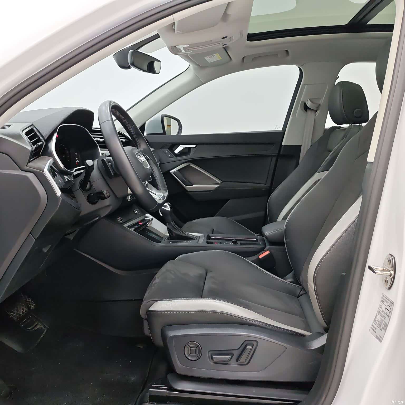 Audi Q3, 2022 9