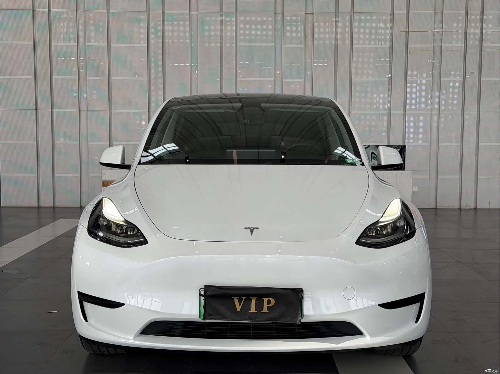 Tesla Model Y, 2024 2