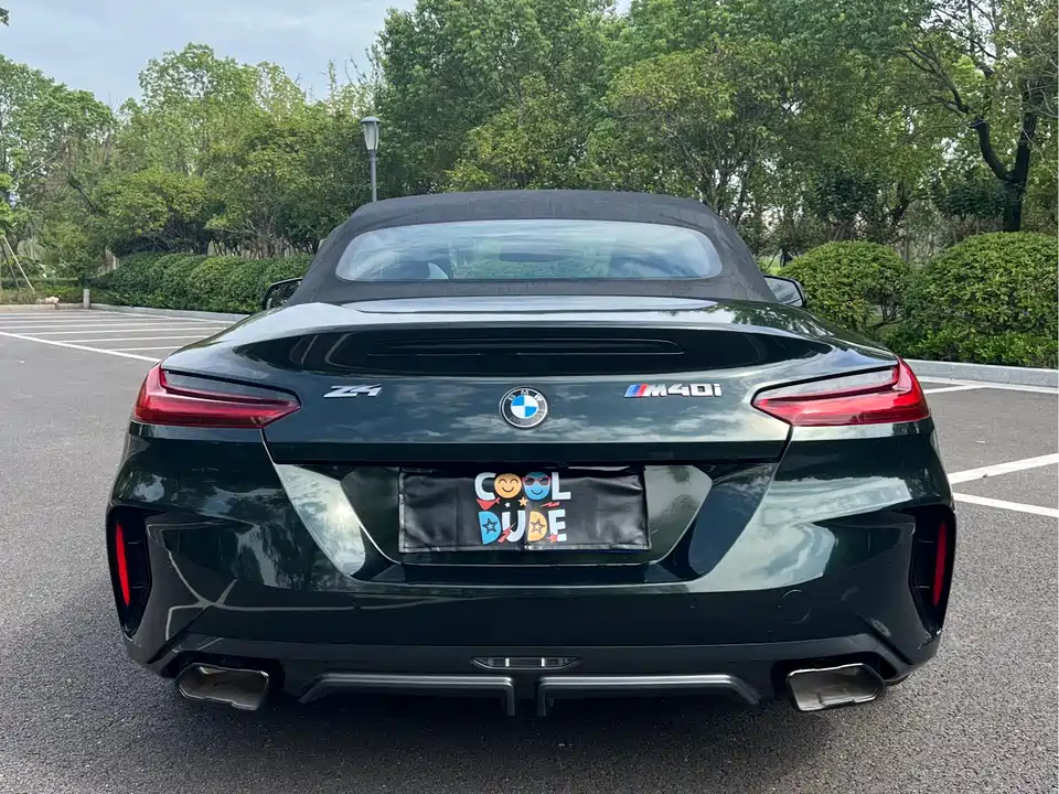 BMW Z4 BMW Z4