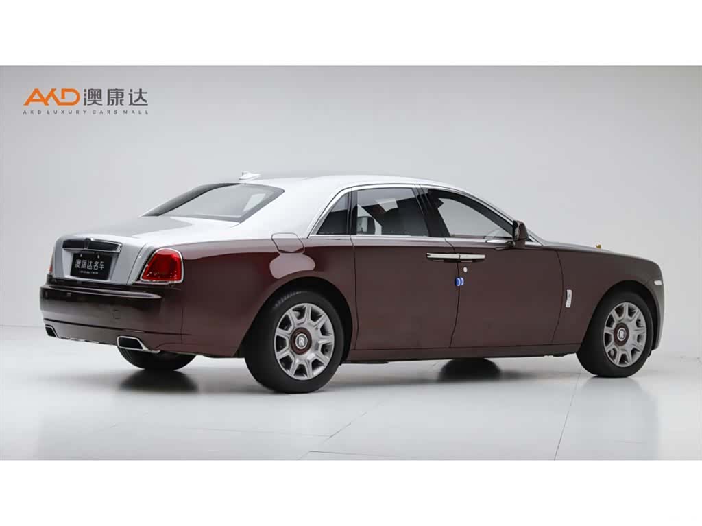 Rolls-Royce Ghost, 2016 3