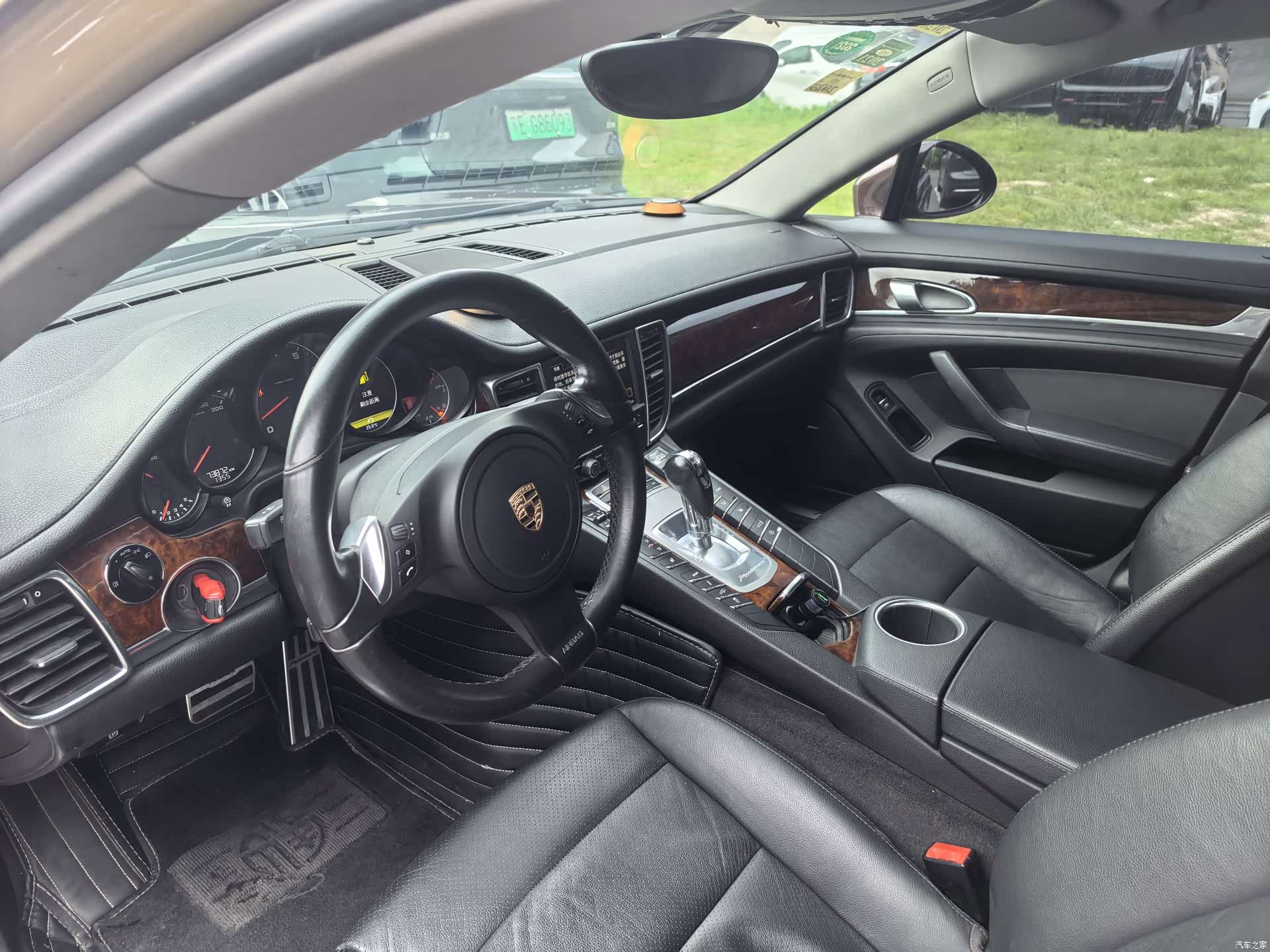 Porsche Panamera, 2012 3