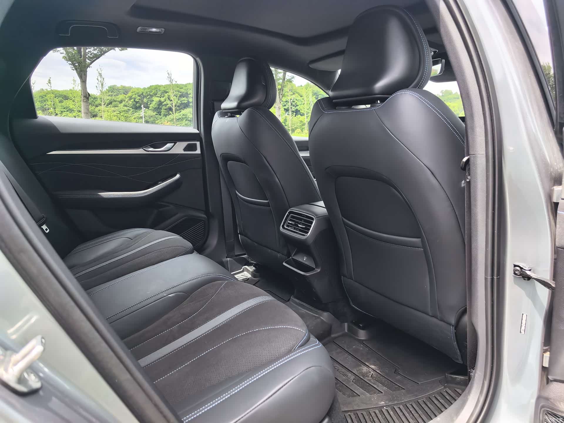Geely Preface, 2025 14