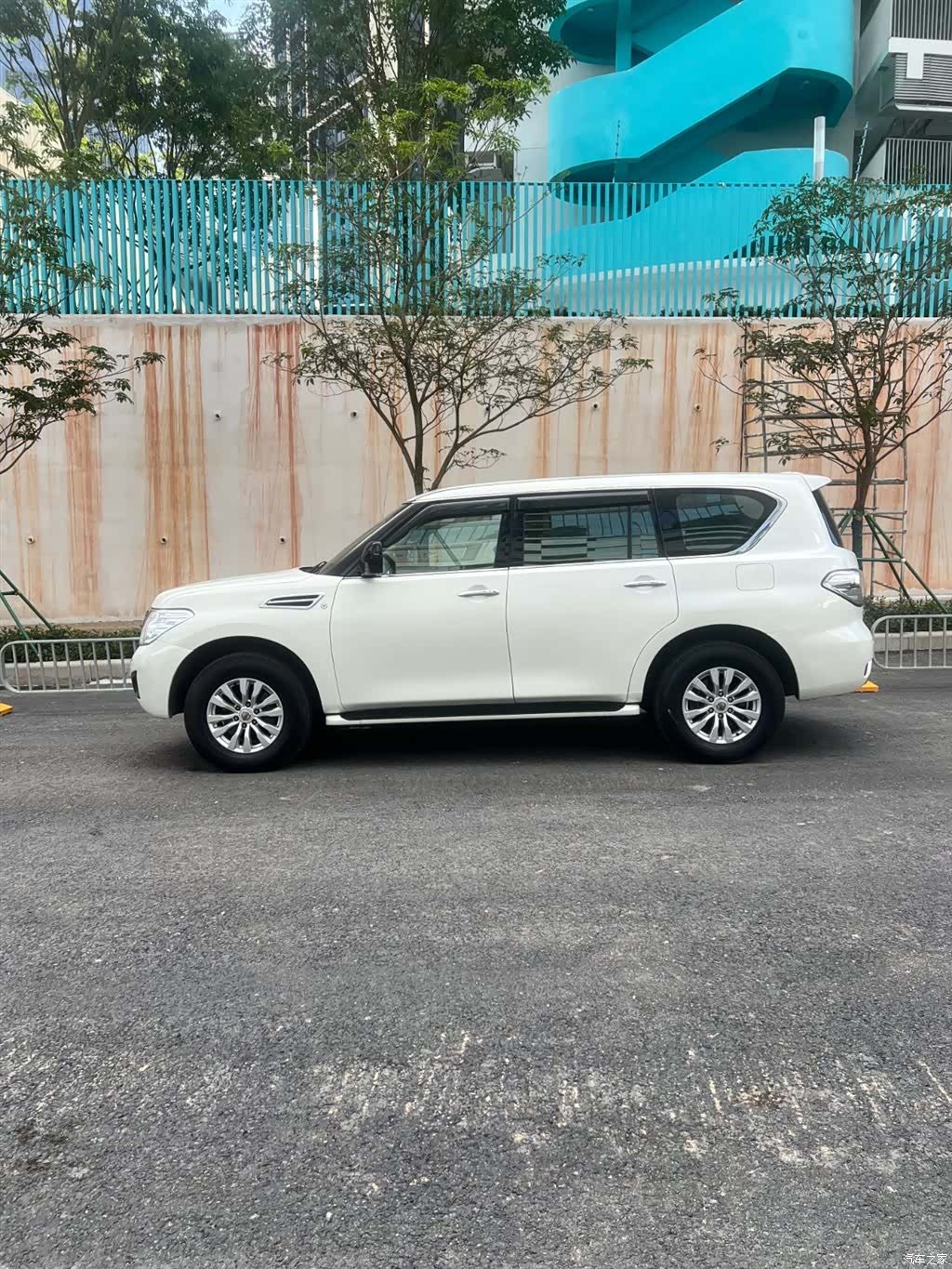 Nissan Patrol, 2017 3