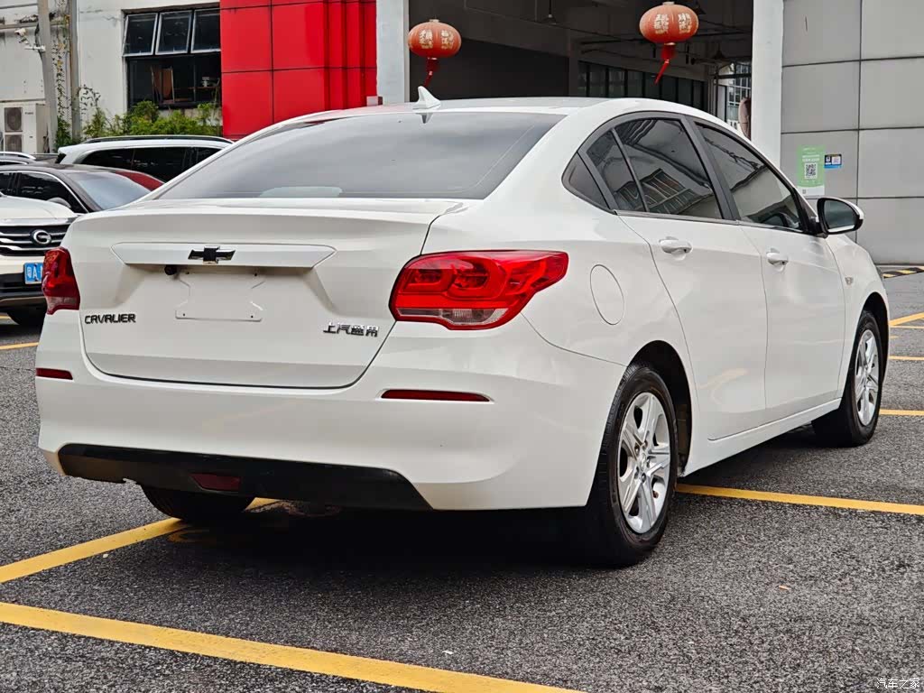 Chevrolet 320, 2019 все фото