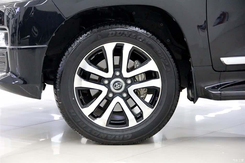 Toyota Land Cruiser, 2020 31