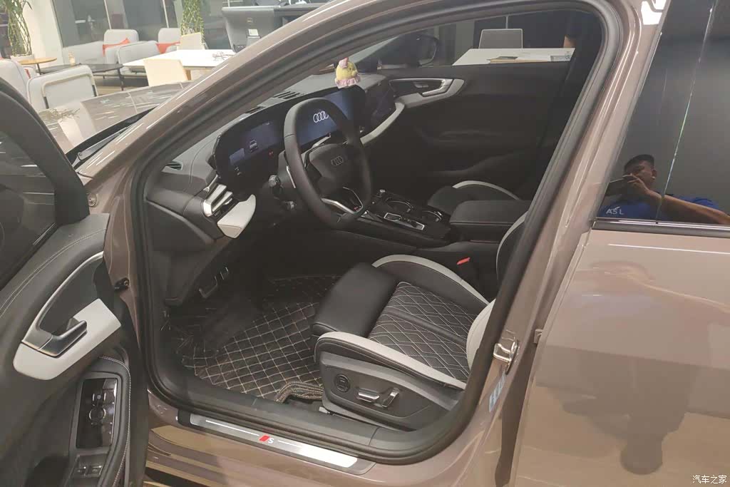 Audi A5, 2025 9
