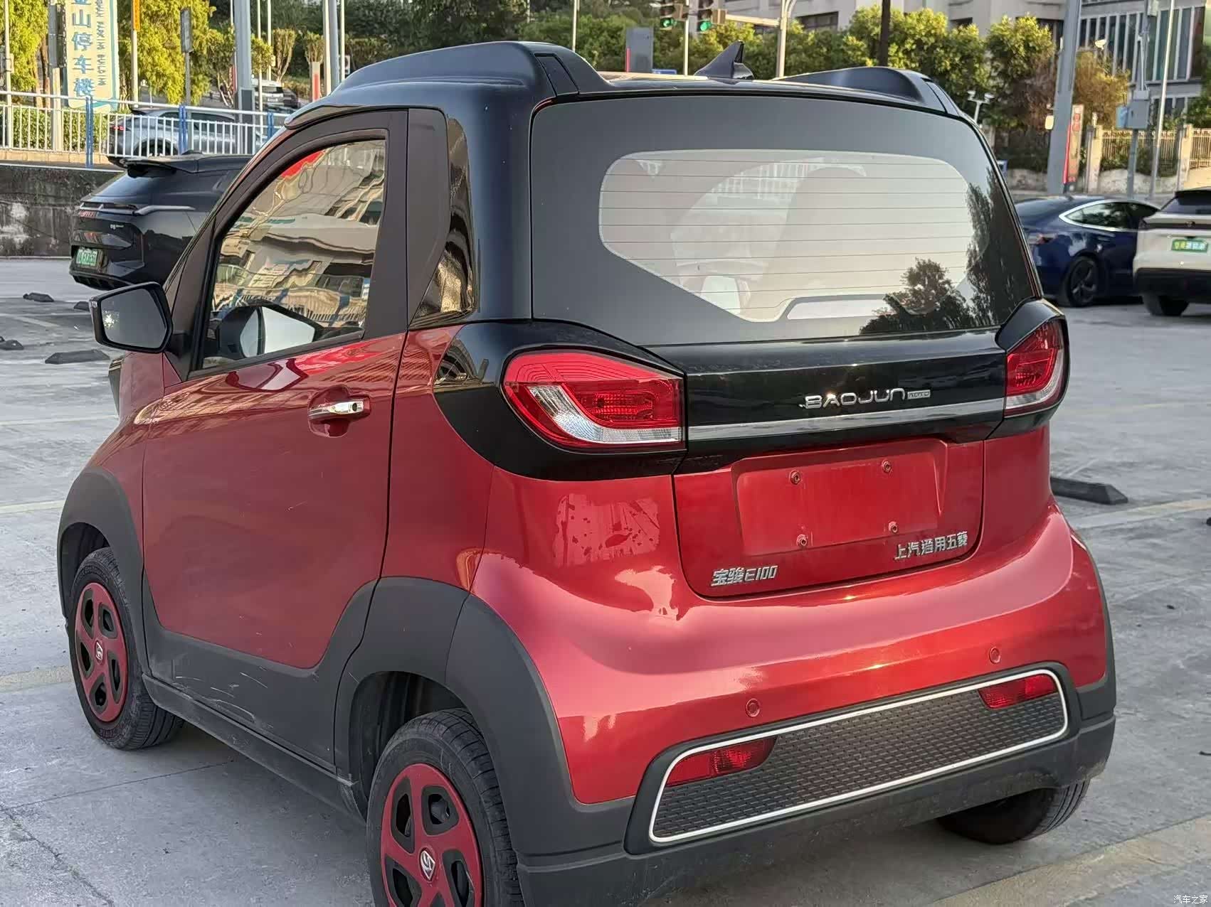 Wuling E100, 2020 3