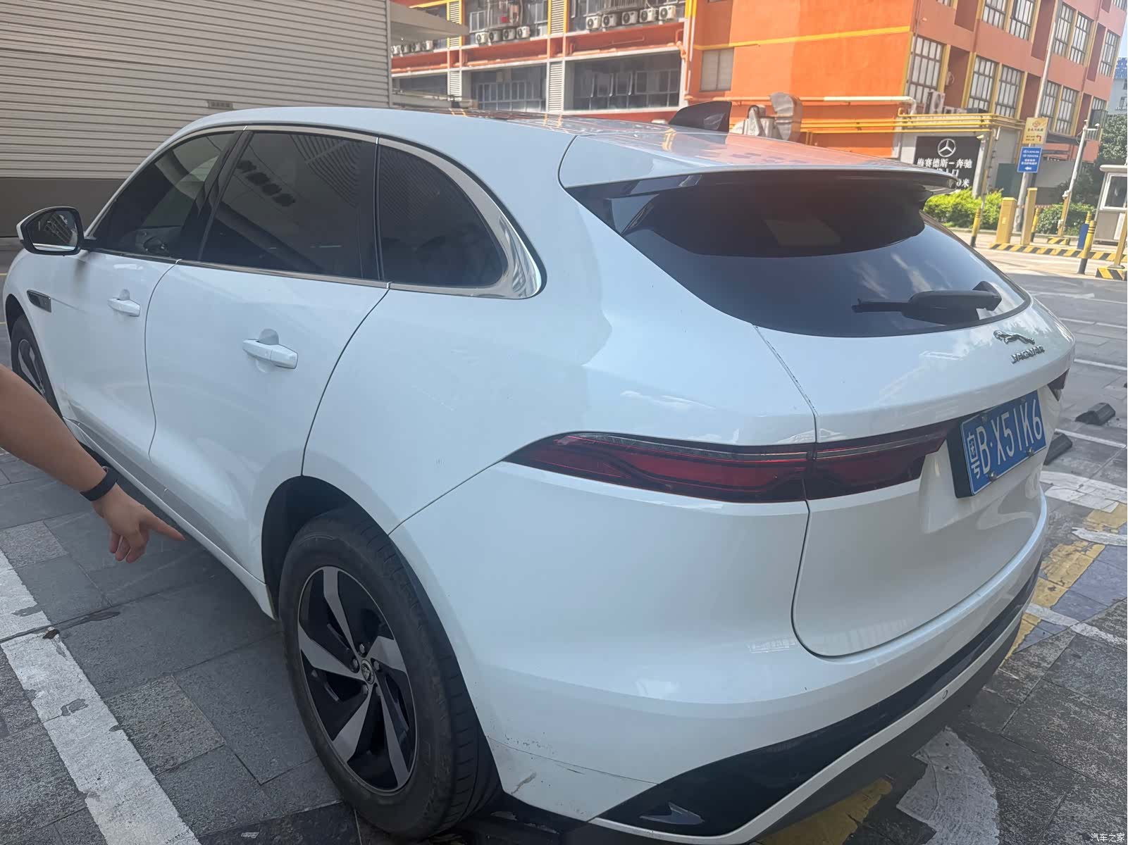 Jaguar F-PACE, 2024 2