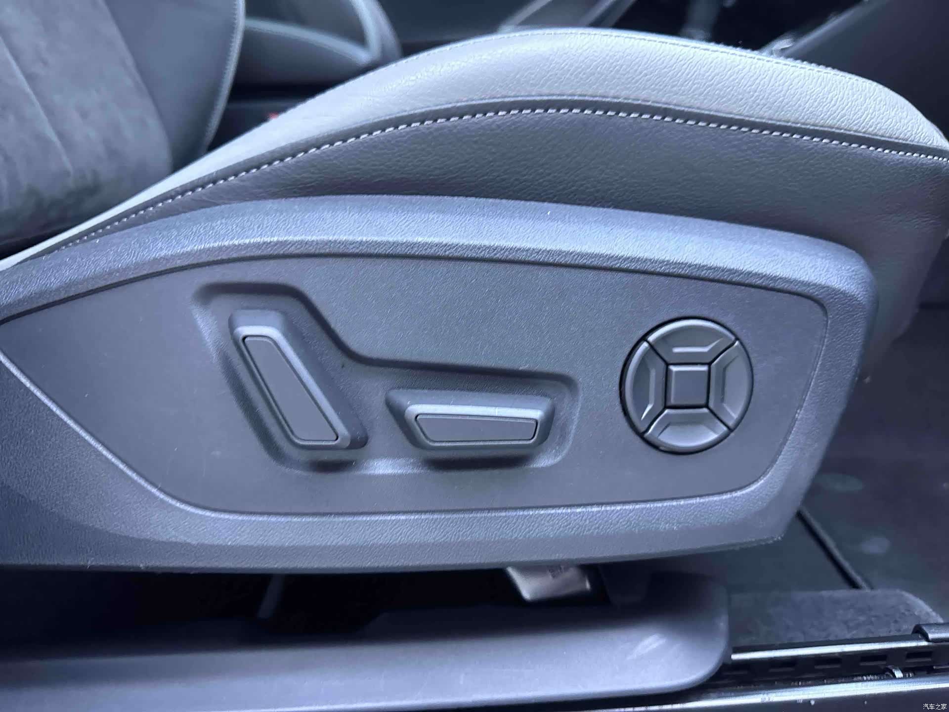 Audi Q3, 2022 17