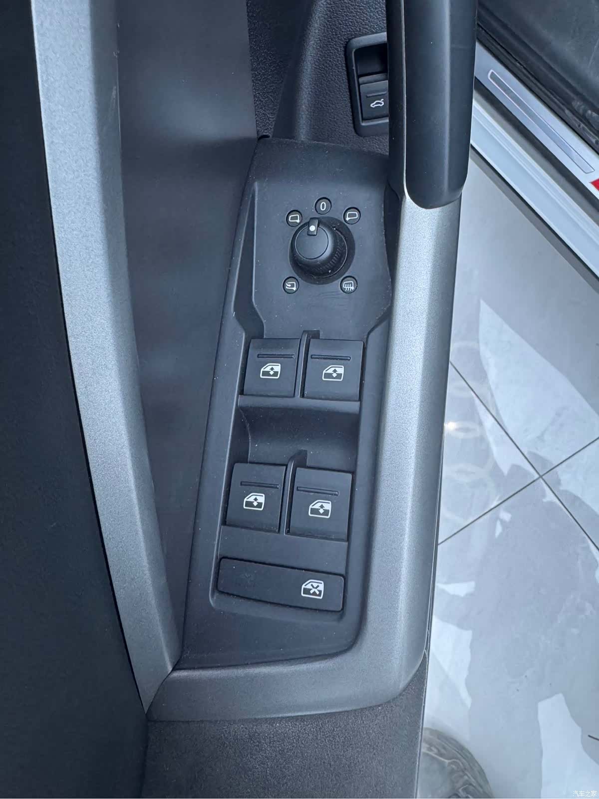 Audi Q3, 2022 8