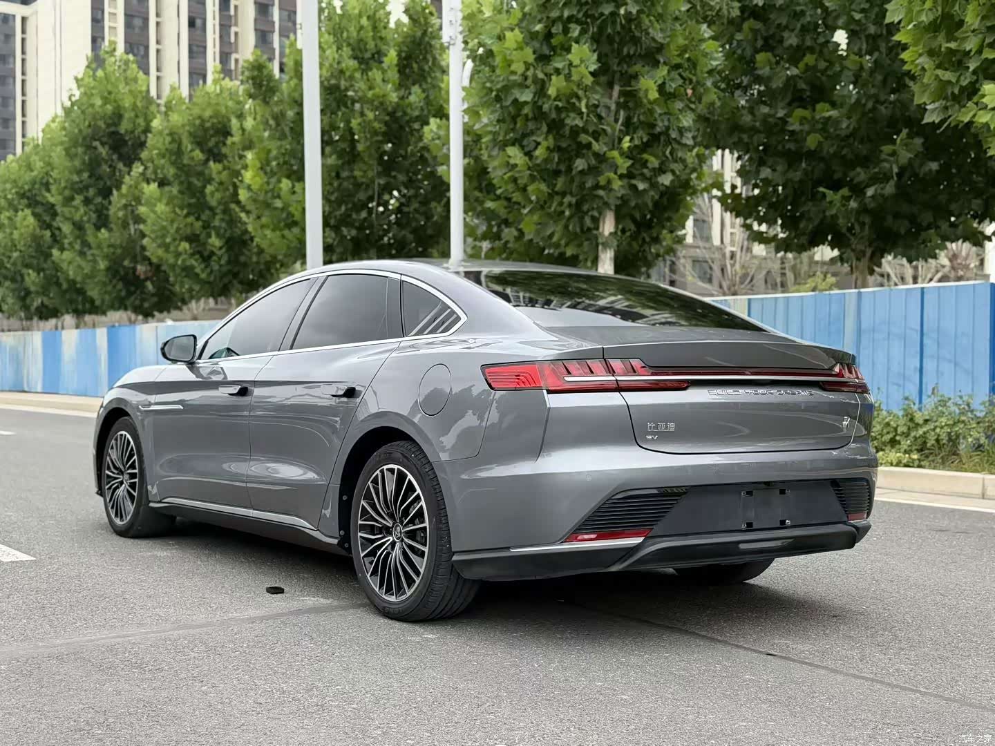 BYD Han, 2022 7
