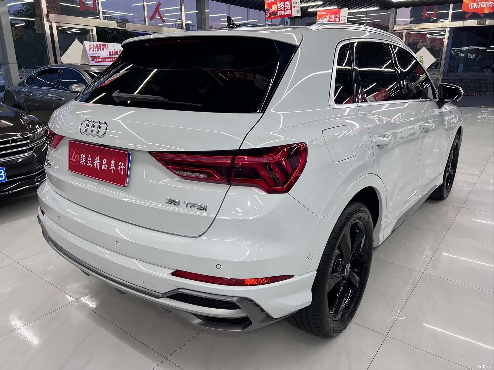 Audi Q3, 2021 4