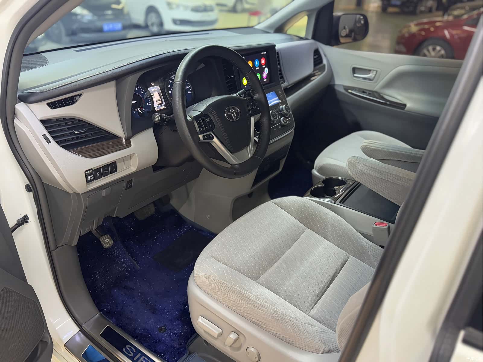 Toyota 17, 2018 7