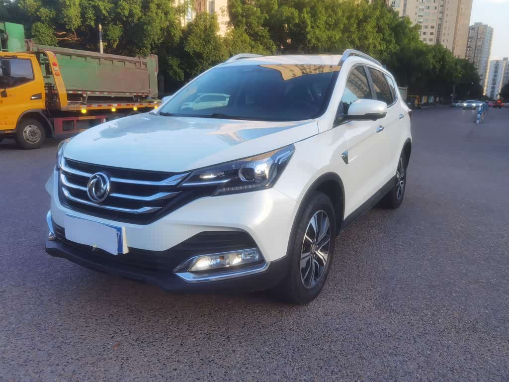 Dongfeng AX7