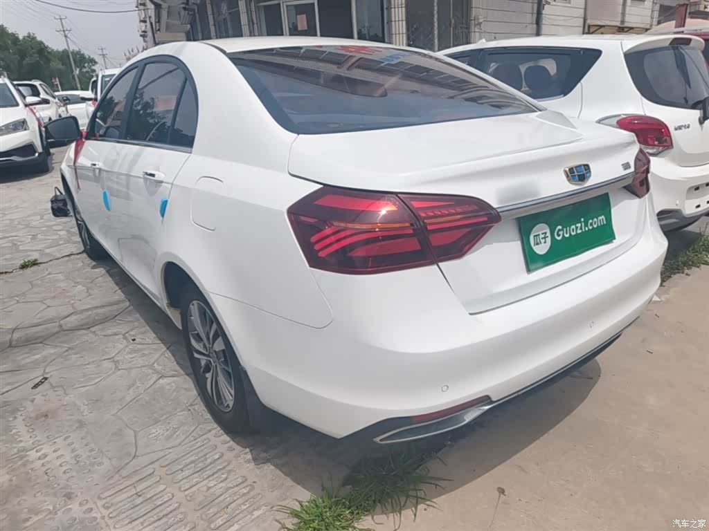 Geely Emgrand, 2018 все фото
