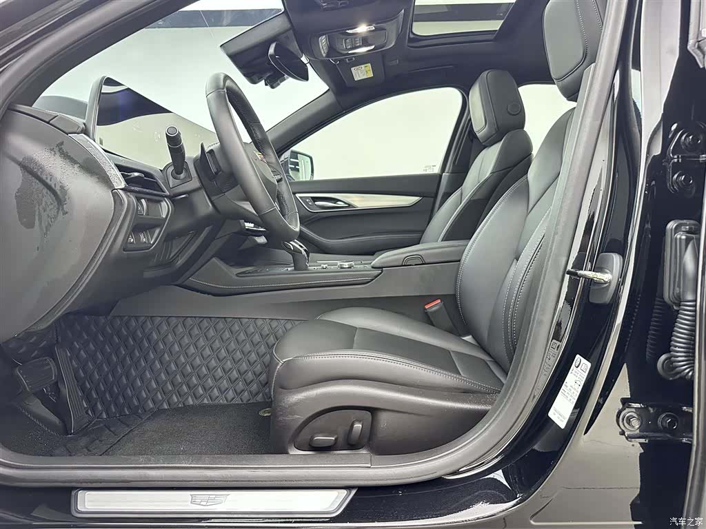 Cadillac CT5, 2024 6
